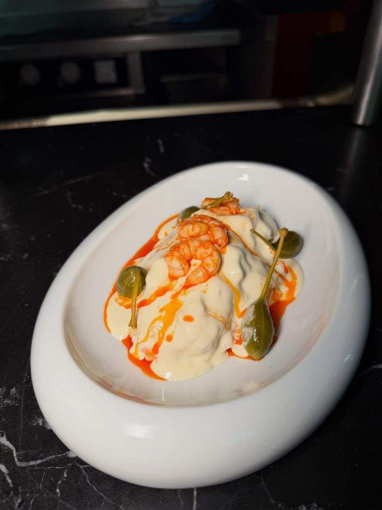 Ensaladilla de Keli con gamba roja